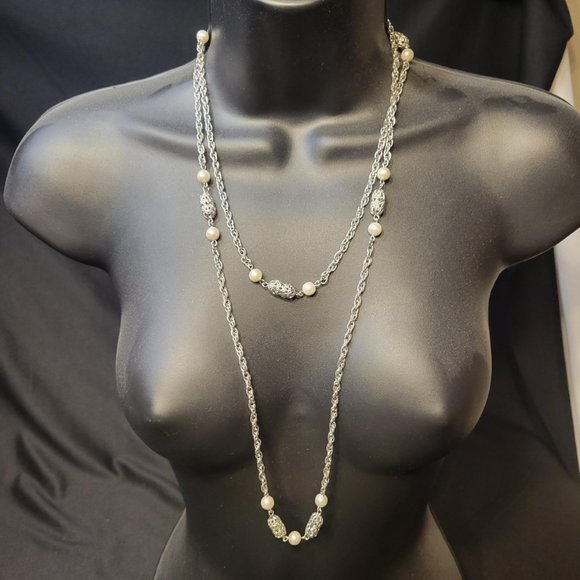 Vintage Faux Pearl Necklace 50" Sarah Coventry Chain Silver Tone Ornate Barrels - Picture 1 of 5